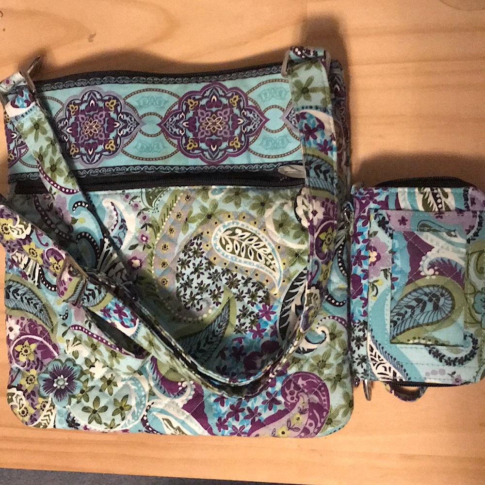 Crossbody bag and wallet 💜💚💙